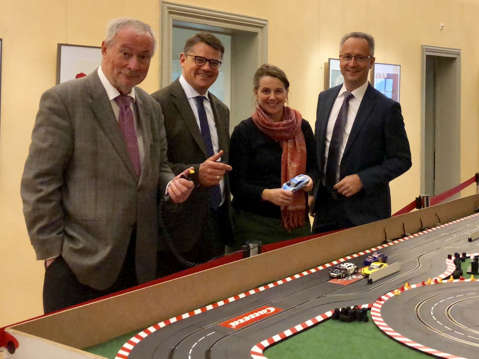 Helmut Geyer, Boris Rhein, Dr. Victoria Asschenfeldt, Heiko Kasseckert Helmut Geyer, Boris Rhein, Dr. Victoria Asschenfeldt, Heiko Kasseckert
